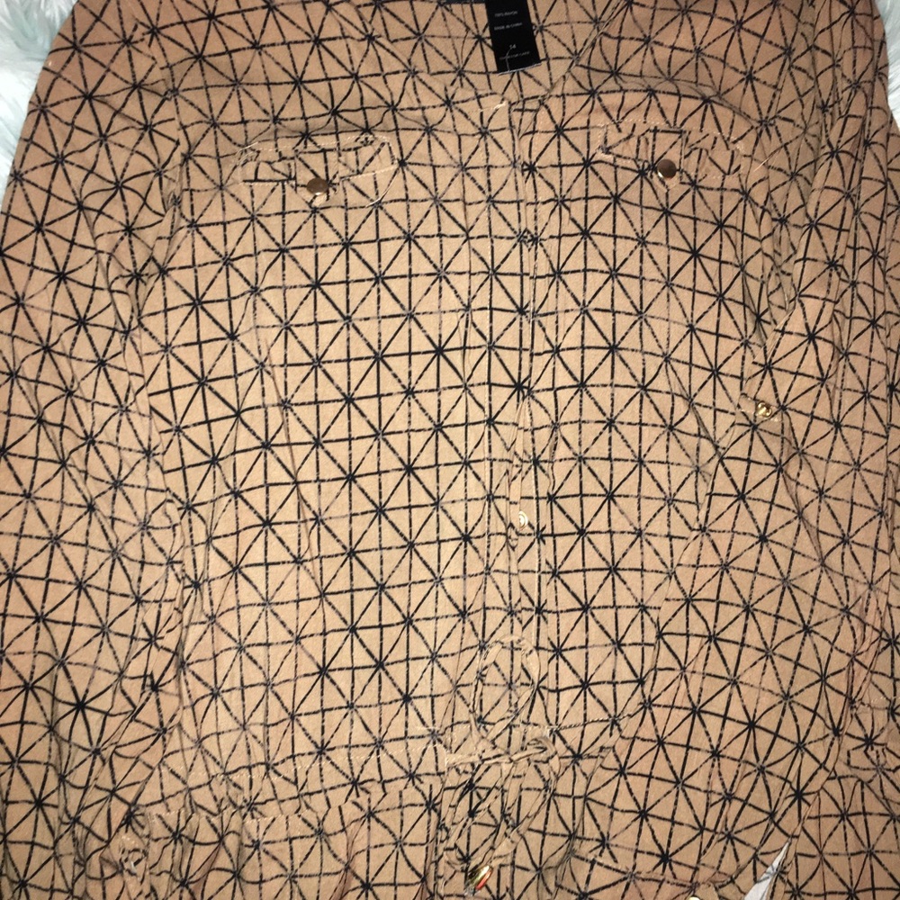 Romper - Picture 2 of 3
